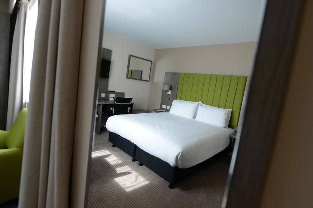 Holiday Inn Wolverhampton - Racecourse By Ihg מראה חיצוני תמונה